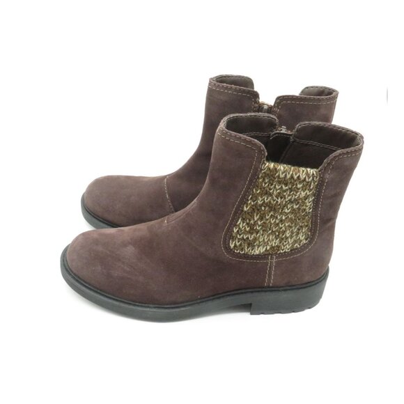 Clarks Women's Brown Suede Ankle Boots Knit Panels Side Zippers 7M NEW - Picture 4 of 6